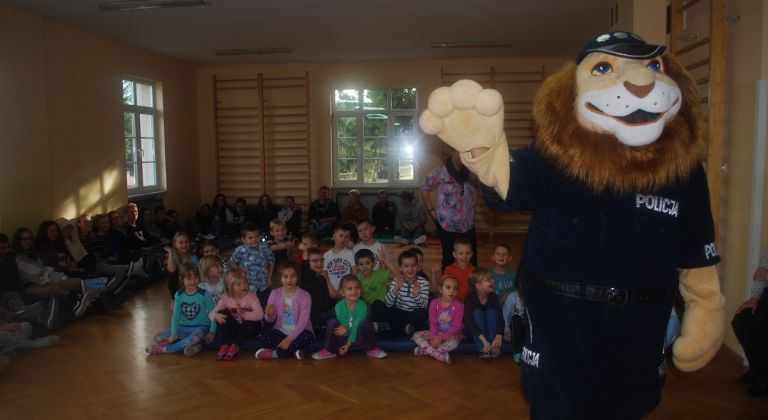 Komisarz Lew uczy jak być bezpiecznym