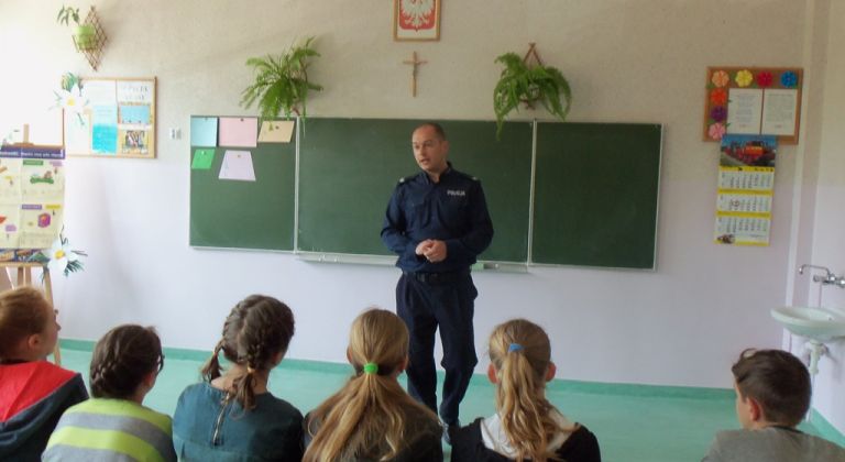 Spotkanie uczniów z przedstawicielami Komendy Miejskiej Policji w Radomiu