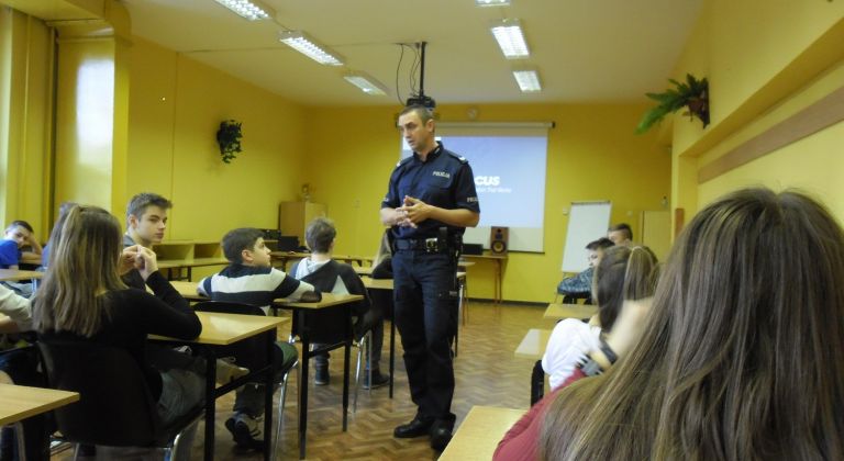 Spotkanie z policjantami na temat cyfrowego bezpieczeństwa