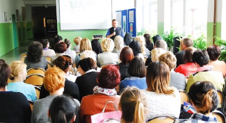 Konferencja "Bezpieczni w Internecie"