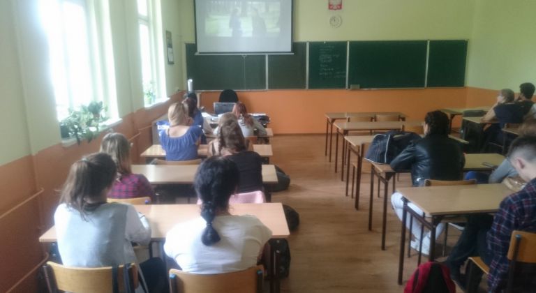 Szkolny Dzień Bezpieczeństwa Cyfrowego w Zasadniczej Szkole Zawodowej Fryzjerskiej.