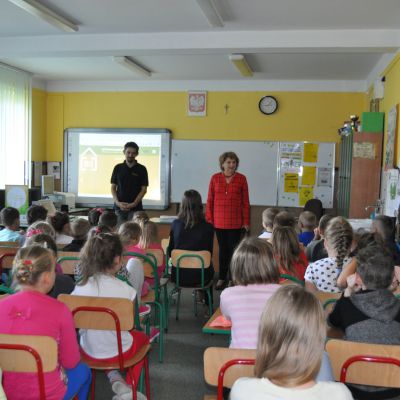 Publiczna Szkoła Podstawowa w  Hucisku