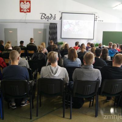 Szkolny Dzień Bezpieczeństwa Cyfrowego w ZSP im. Z. Herberta w Trzebiatowie