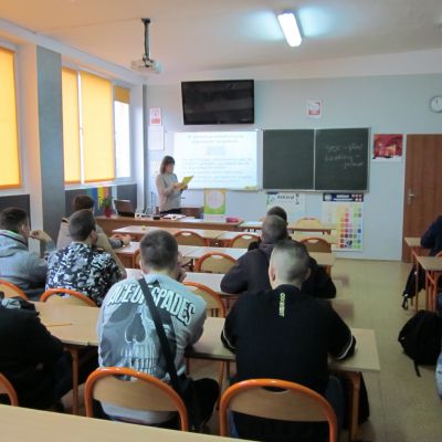 Szkolny Dzień Bezpieczeństwa Cyfrowego w Zasadniczej Szkole Budowlanej "BLOK" w Toruniu