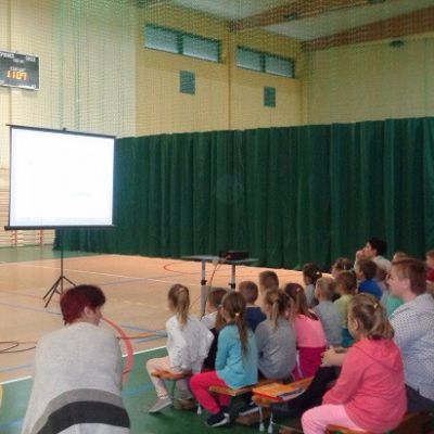 SZKOLNY DZIEŃ BEZPIECZEŃSTWA CYFROWEGO W SZKOLE PODSTAWOWEJ W LUBOSZU