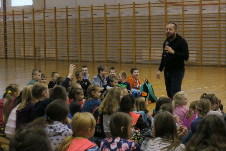 Szkolny Dzień Bezpieczeństwa Cyfrowego w Publicznej Szkole Podstawowej im. Papieża jana Pawła II w Czajkowie