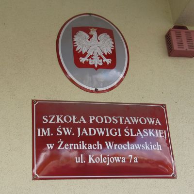 Szkoła Podst. im. św. Jadwigi Śląskiej w Żernikach Wrocławskich