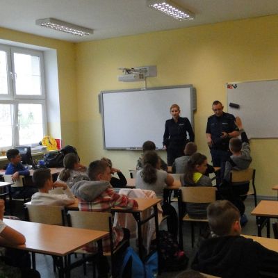 Jesteśmy Cyfrowobezpieczni_spotkanie z przedstawicielami policji