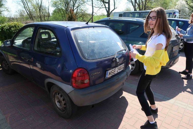 Happening. Promowanie bezpieczeństwa cyfrowego w formie folderów