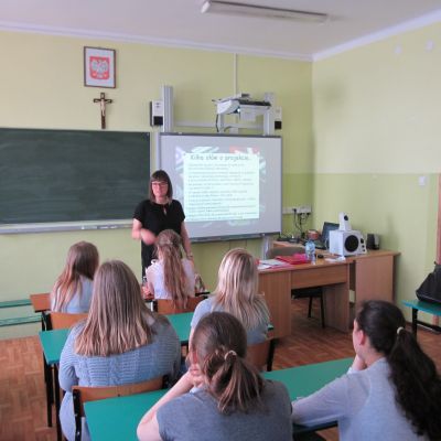 Szkolny Dzień Bezpieczeństwa Cyfrowego Publicznym Gimnazjum w Stawkach