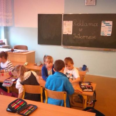 Jak działa reklama na dzieci?  - klasa IIc