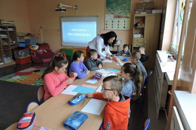 Szkolny Dzień Bezpieczeństwa Cyfrowego w Szkole Podstawowej im. Kazimierza Jagiellończyka w Gronkowie