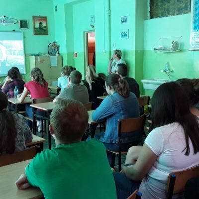 Szkolny Dzień Bezpieczeństwa Cyfrowego w Szkole Podstawowej nr 3 im. H. Sienkiewicza w Drezdenku