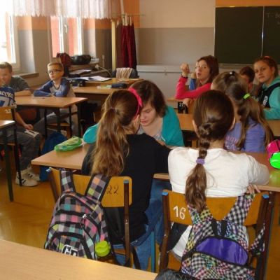 „Bezpieczeństwo w kontakcie z innymi użytkownikami” - klasa Va