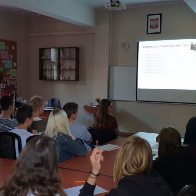 Szkolne Dni Bezpieczeństwa Cyfrowego w Zespole Szkół Ekonomicznych w Legnicy