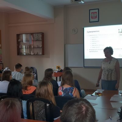 Szkolne Dni Bezpieczeństwa Cyfrowego w Zespole Szkół Ekonomicznych w Legnicy