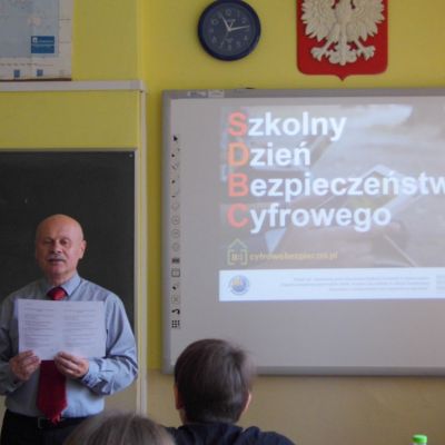 Szkolny Dzień Bezpieczeństwa Cyfrowego w Gimnazjum w Łambinowicach