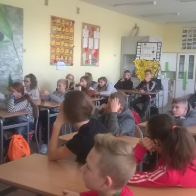 Szkolny Dzień Bezpieczeństwa Cyfrowego w Publicznym Gimnazjum Nr 2 im. Jana Pawła II w Łasku