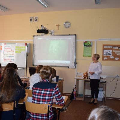 Szkolny Dzień Bezpieczeństwa Cyfrowego w Zespole Szkół Zawodowych nr 4