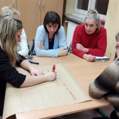 Przygotowujemy się do wprowadzenia w szkole zasad bezpiecznego korzystania z Internetu.