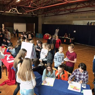 Prezentacja projektu edukacyjnego na temat bezpieczeństwa w internecie i ochrony danych osobowych